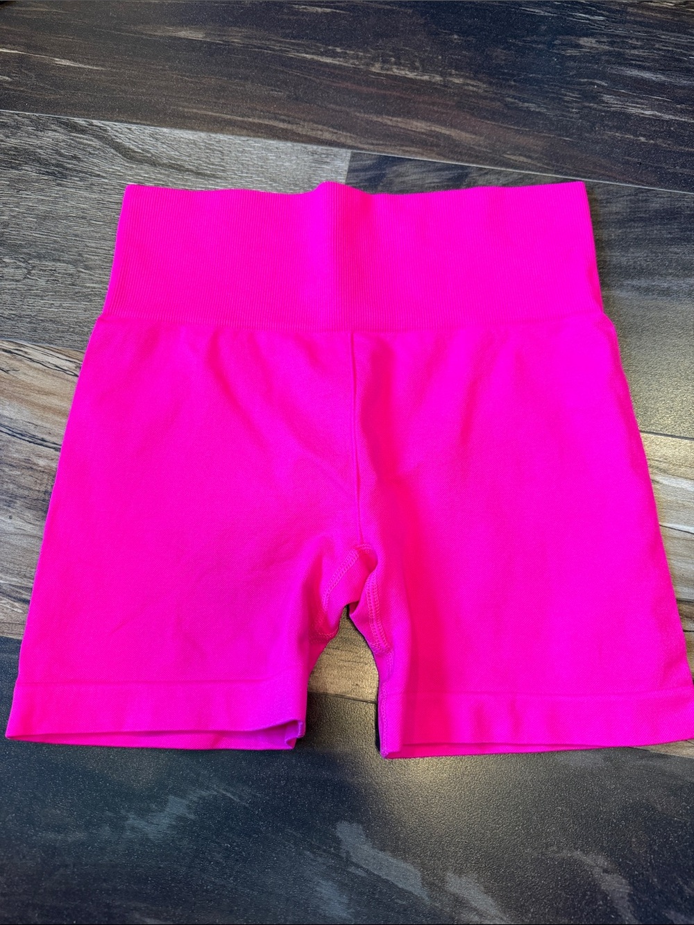 ZYIA Active Hot Pink Seamless Hustle Shorts M High Rise